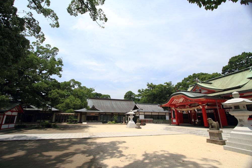 春日神社 参集殿