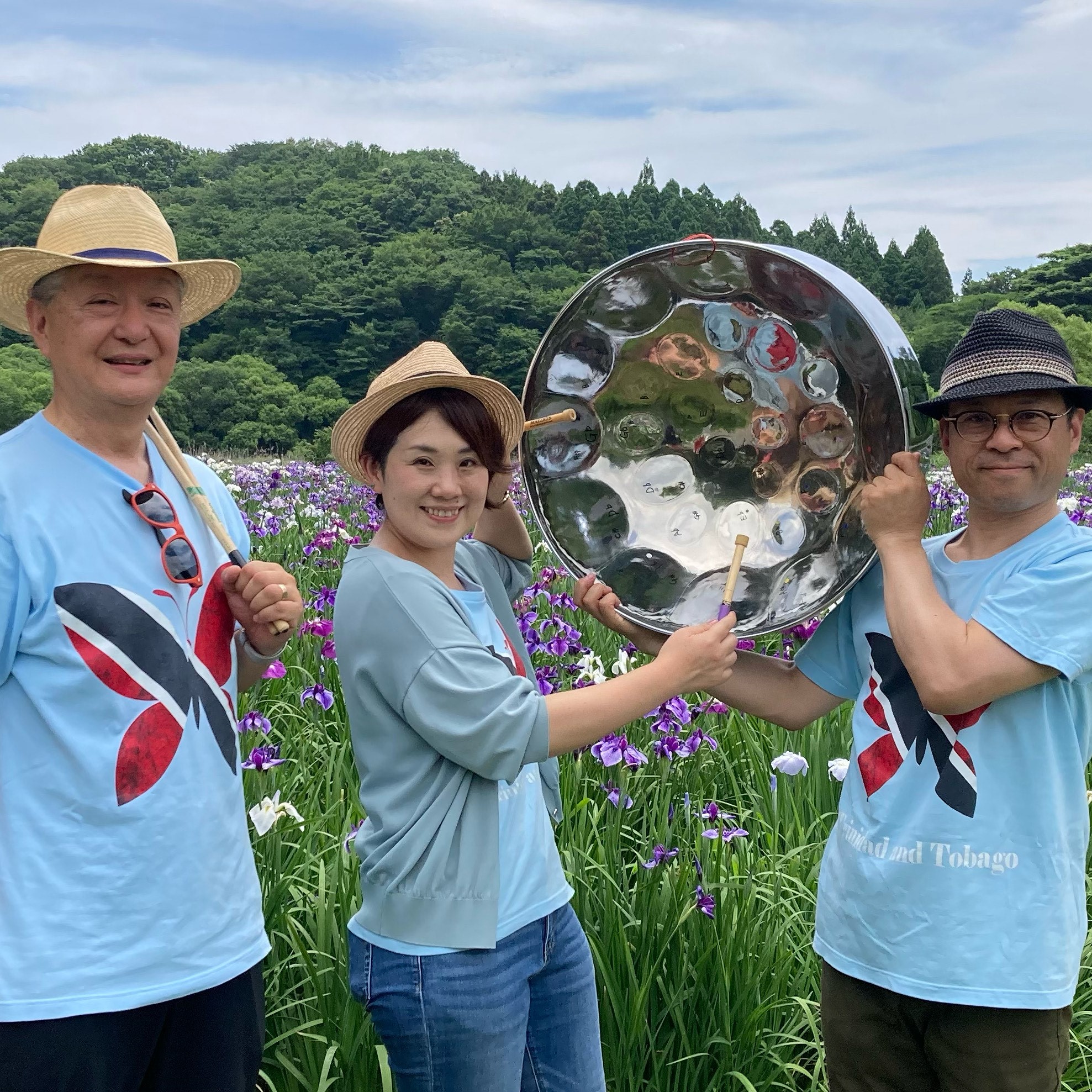PIZZICATO STEEL BAND