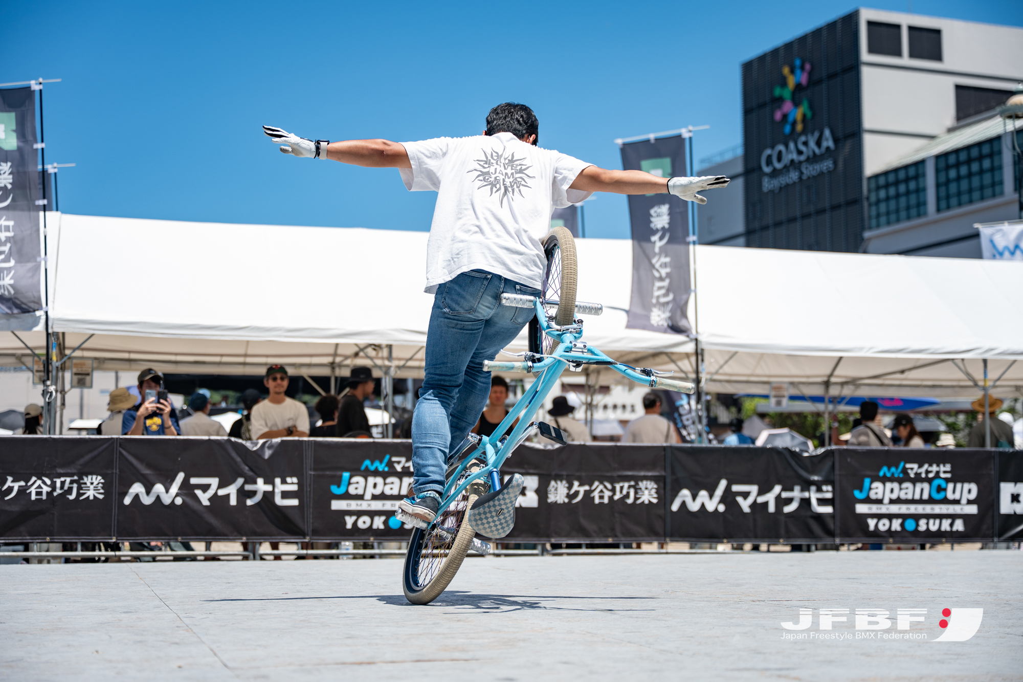 BMXパフォーマー　あおみ