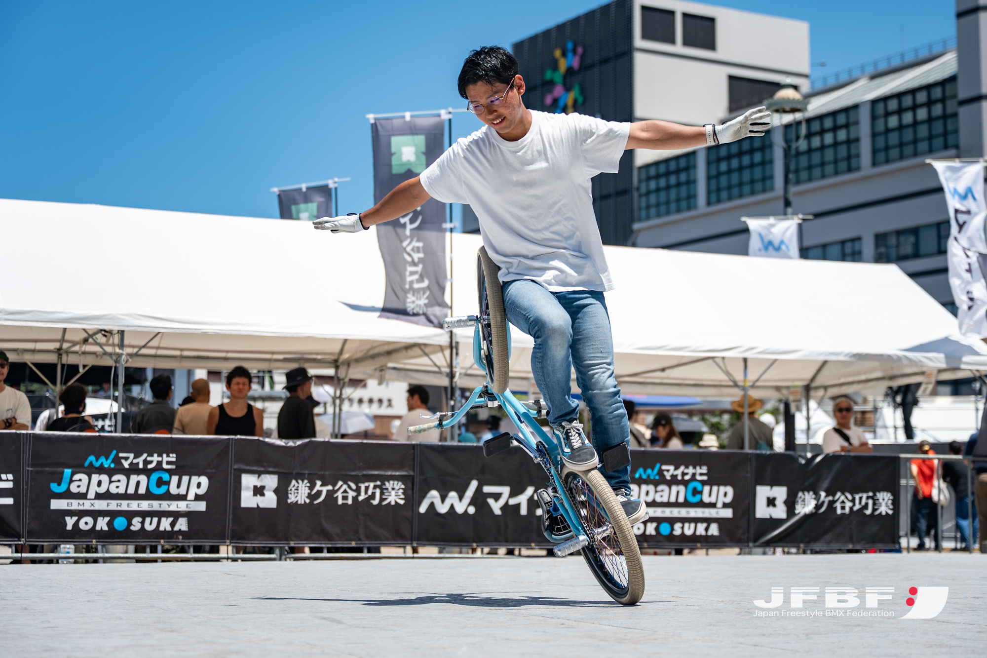 BMXパフォーマー　あおみ