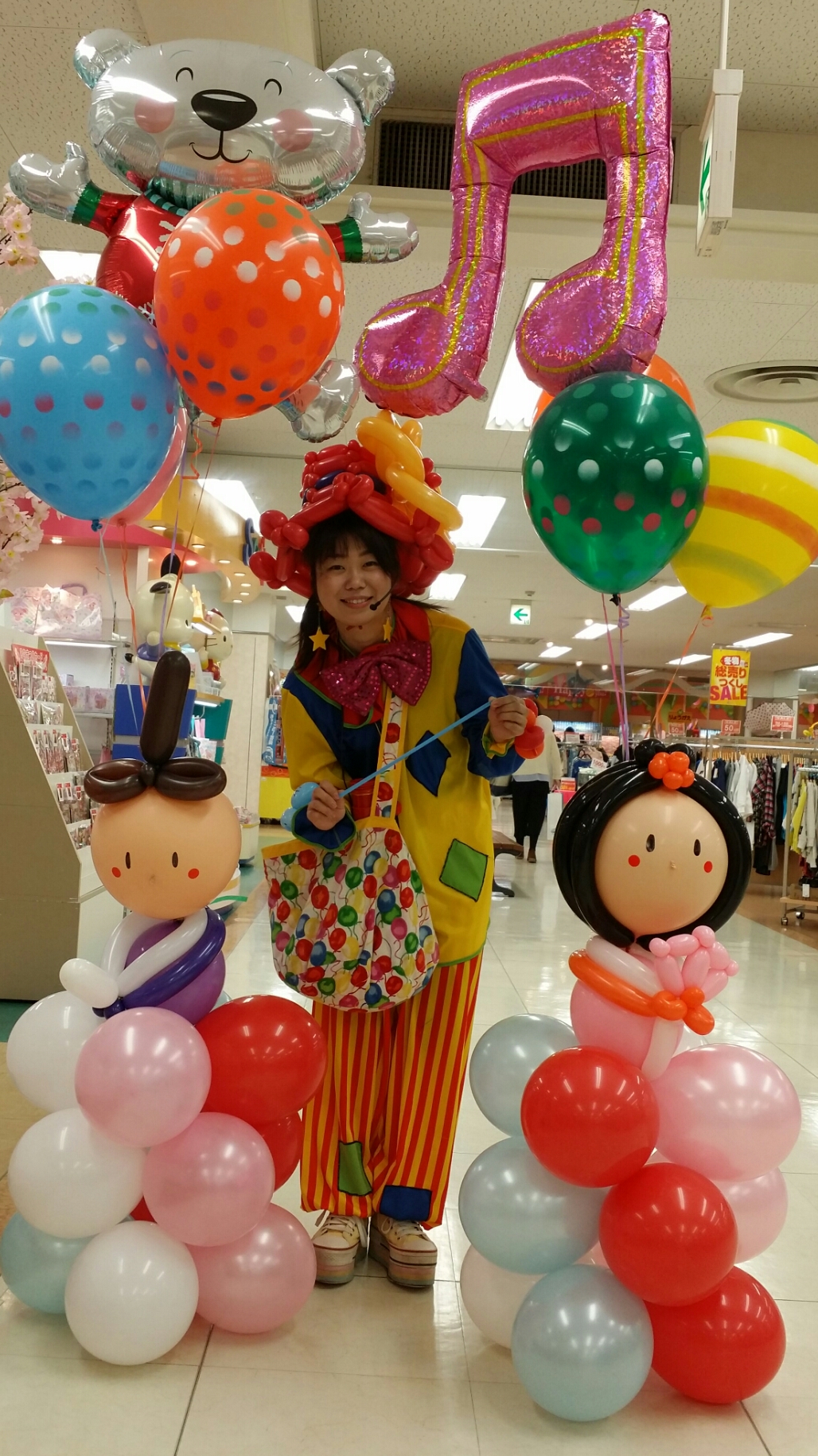 バルーンアーティスト　MAYA